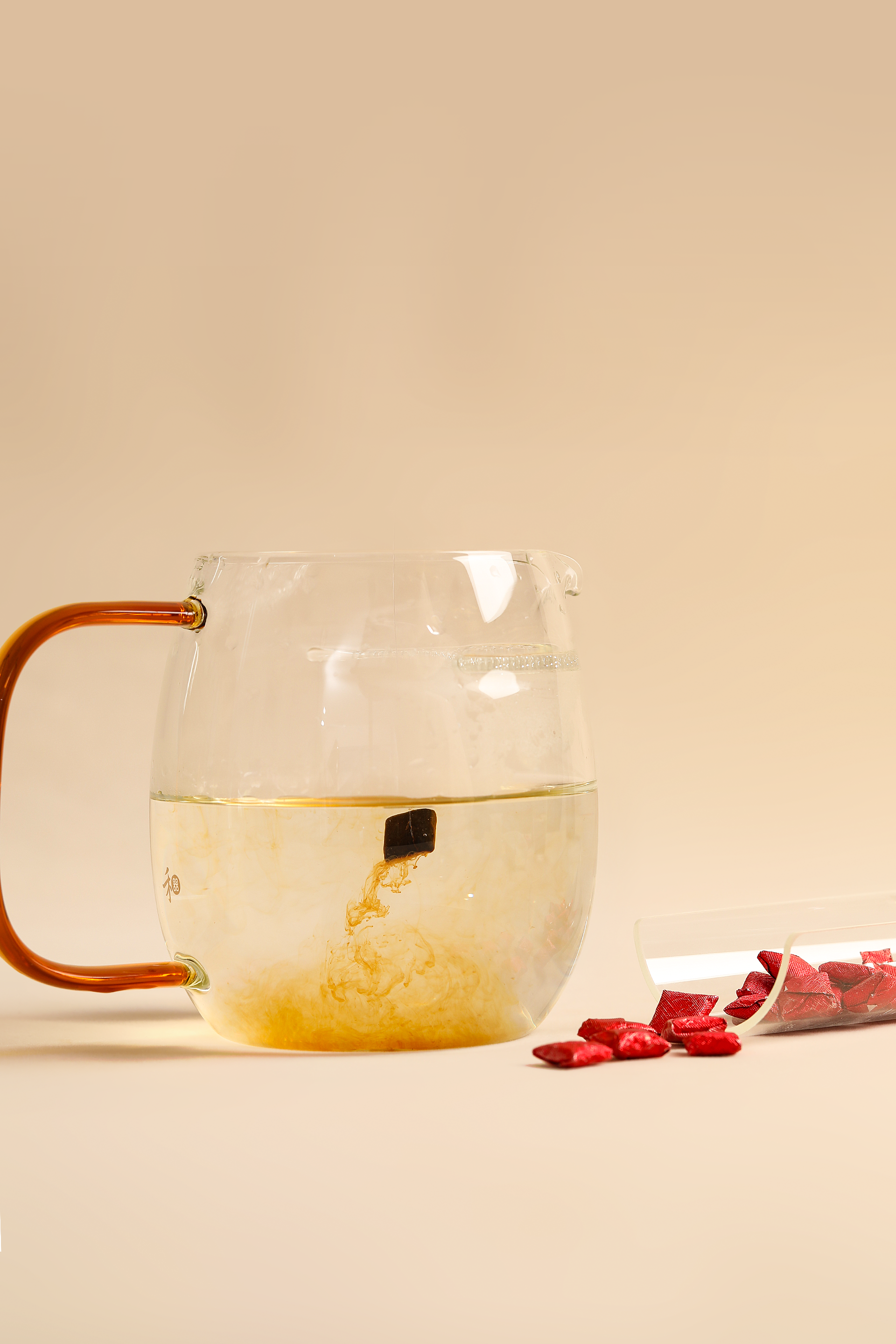 Red Tea Resin