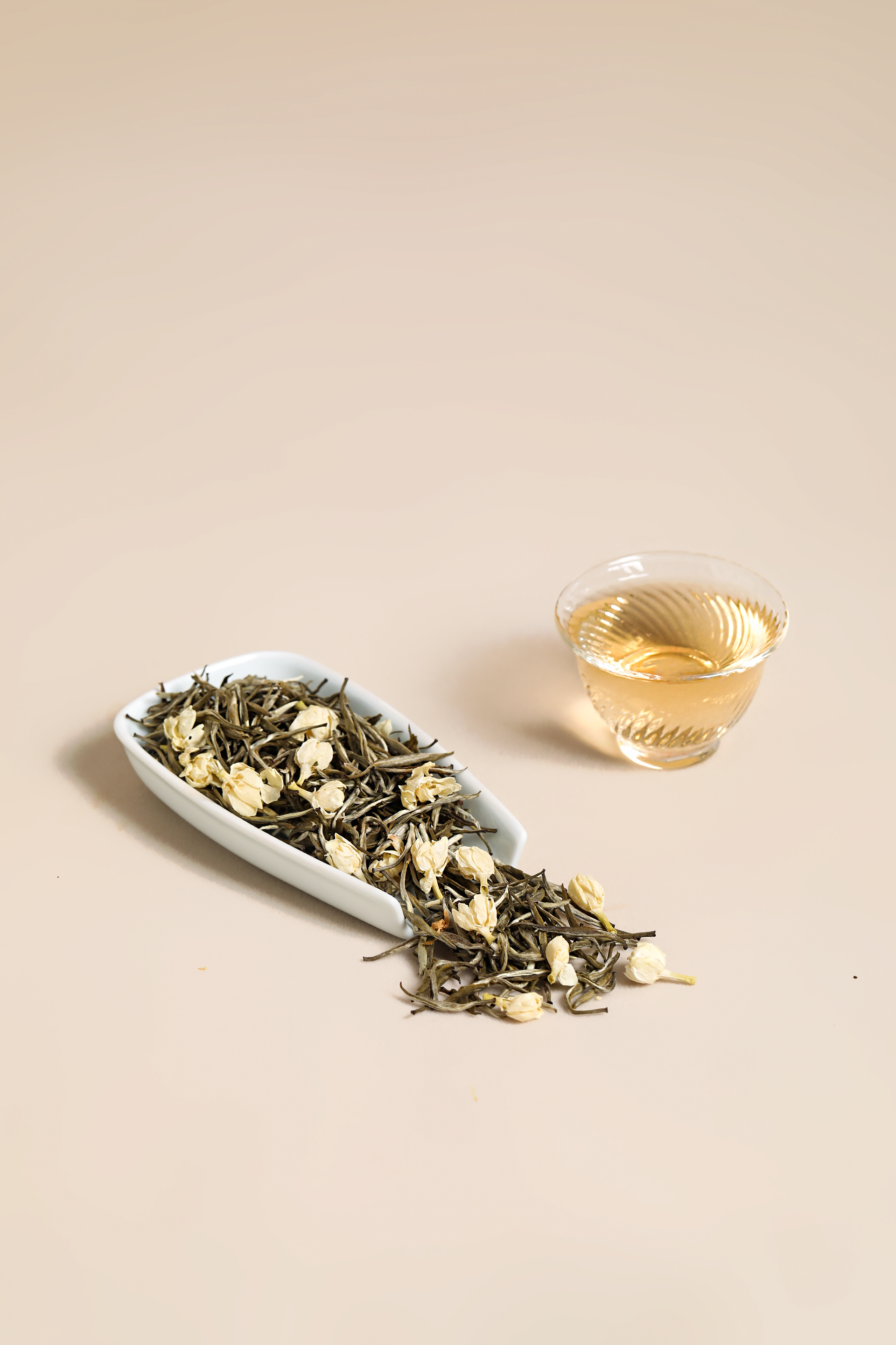 Jasmine Tea (Mo Li Yin Zhen)